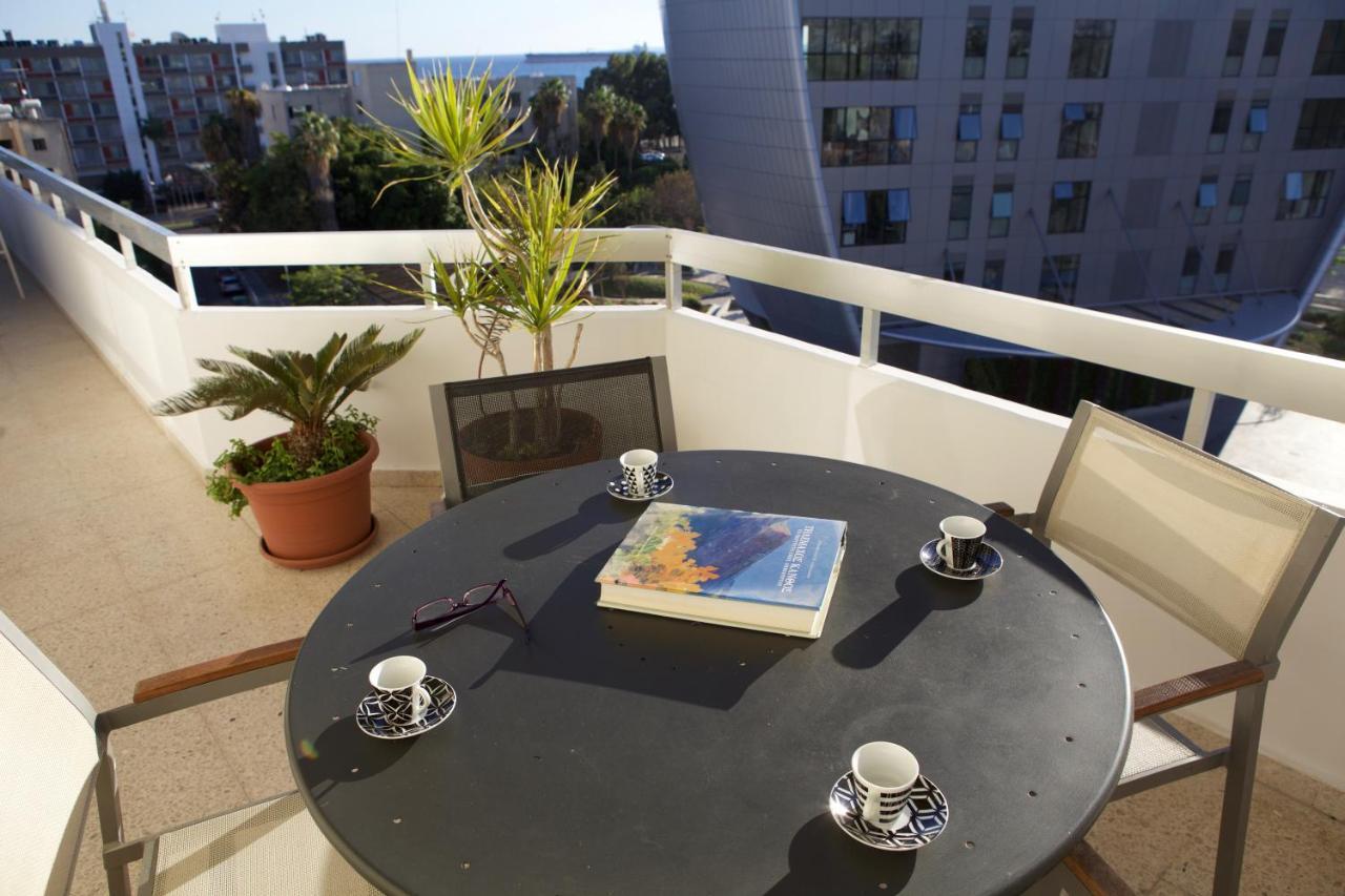 Seaside Spacious Apartment With Sea View Limassol Exterior foto